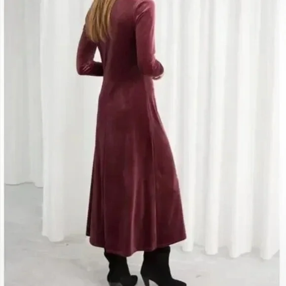 & Other Stories Velvet Turtleneck Midi Dress Burgundy Slit Long Sleeve Women's 4 - Picture 2 of 13